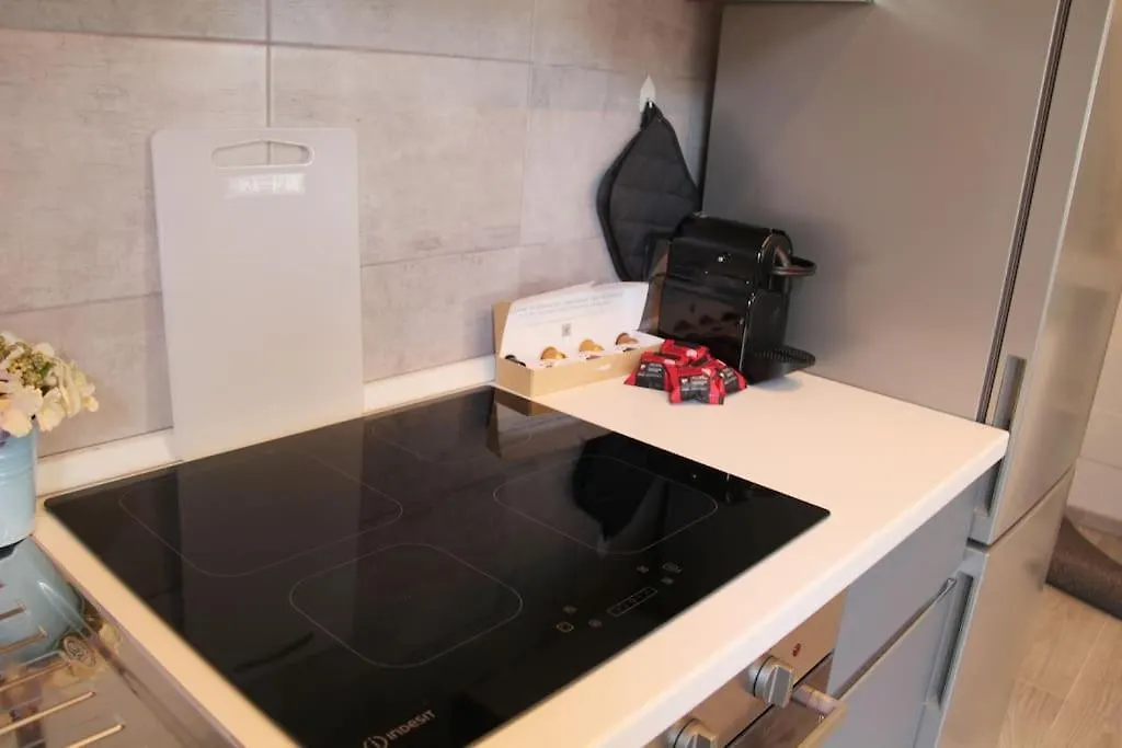 Intero Appartamento Giulietta - Fiera Ospedale Borgo Roma - Free Parking - Free Wi-Fi Verona Appartement