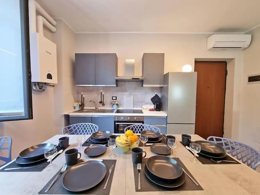 Intero Appartamento Giulietta - Fiera Ospedale Borgo Roma - Free Parking - Free Wi-Fi Verona 0*,
