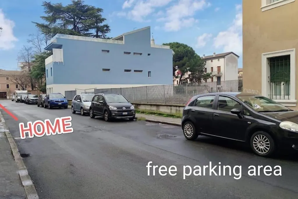 Appartement Intero Appartamento Giulietta - Fiera Ospedale Borgo Roma - Free Parking - Free Wi-Fi Verona Italië